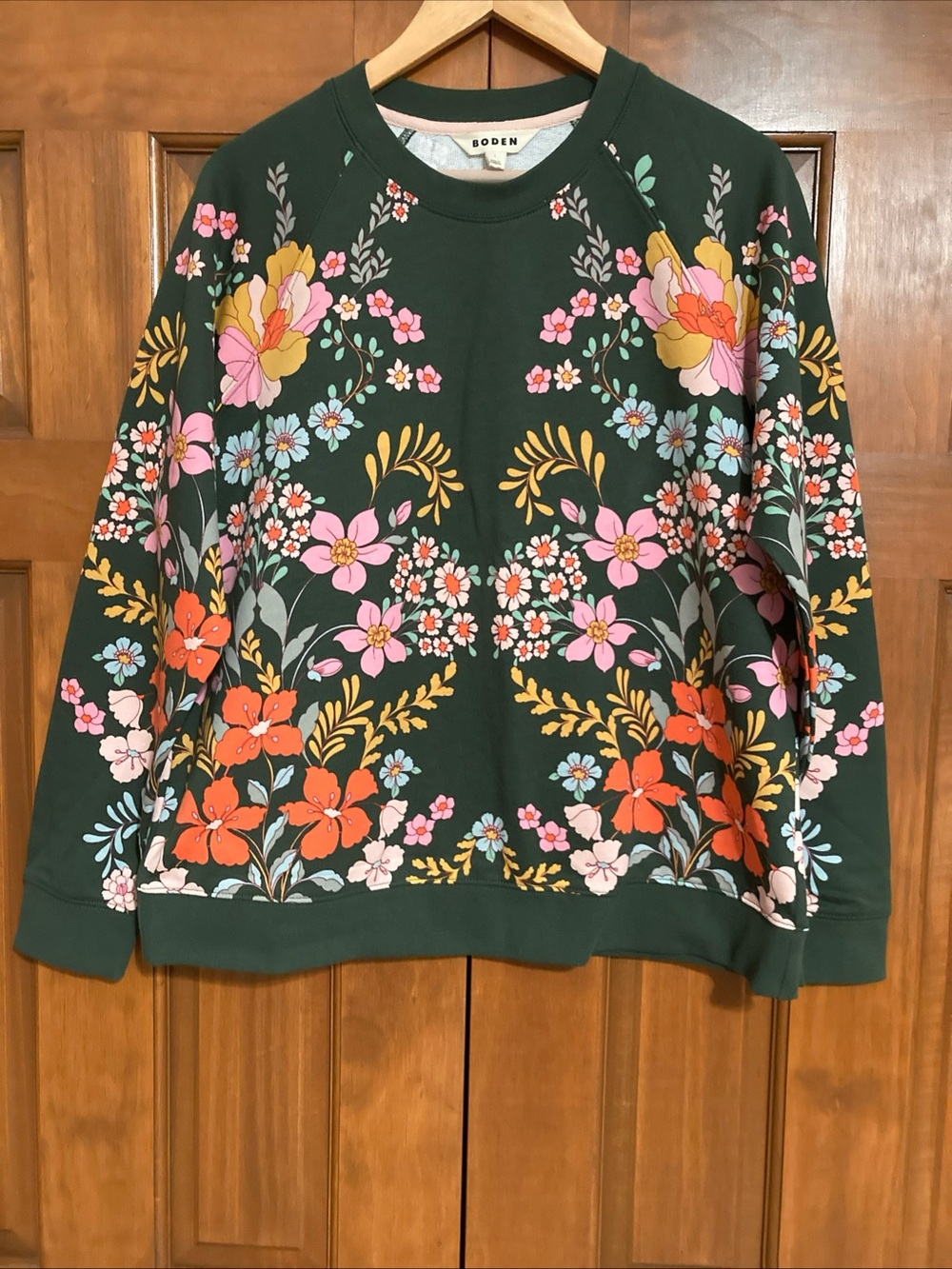 NEW Boden Green Rosa Floral print sweatshirt 100% cotton women’s large